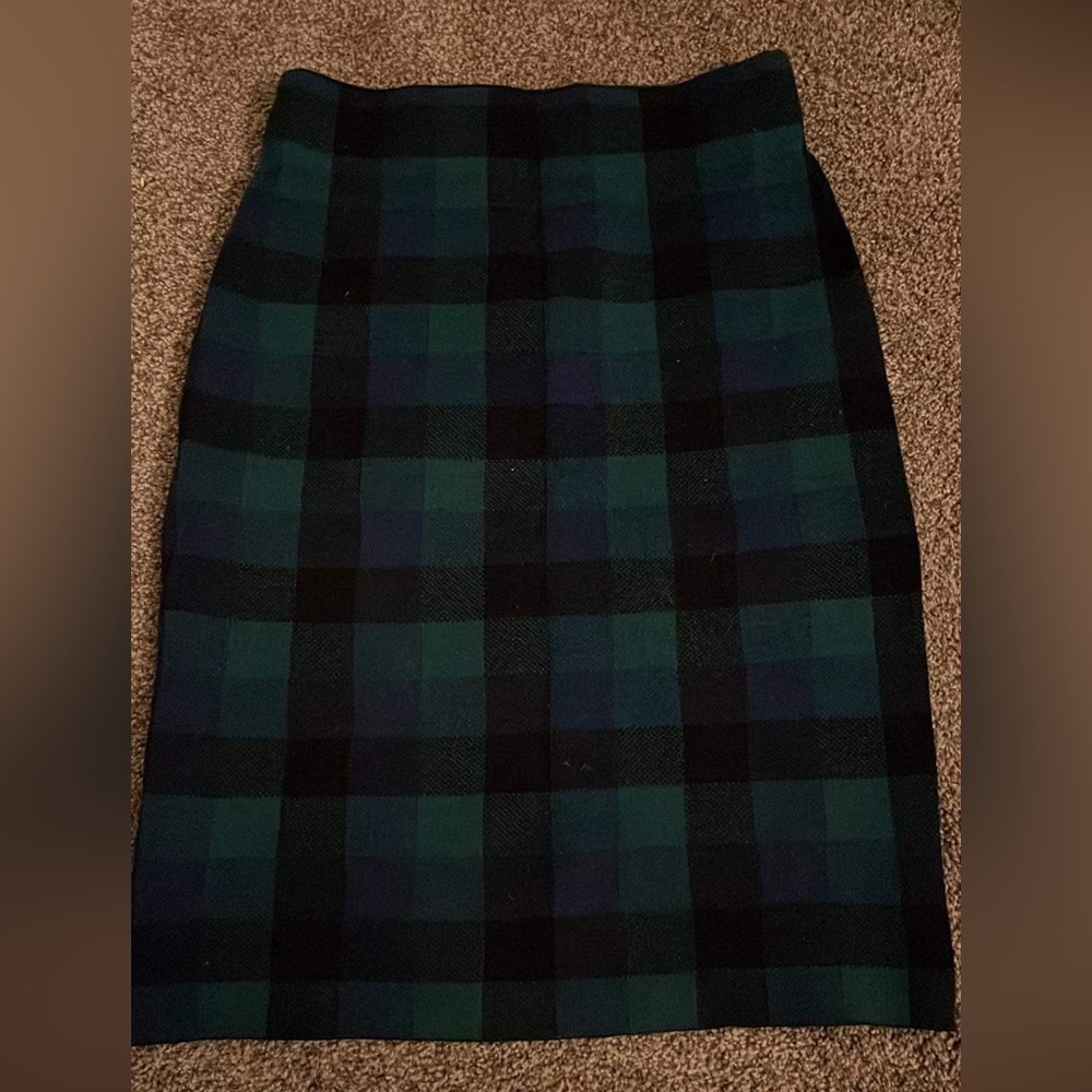 Chaps size small pencil skirt